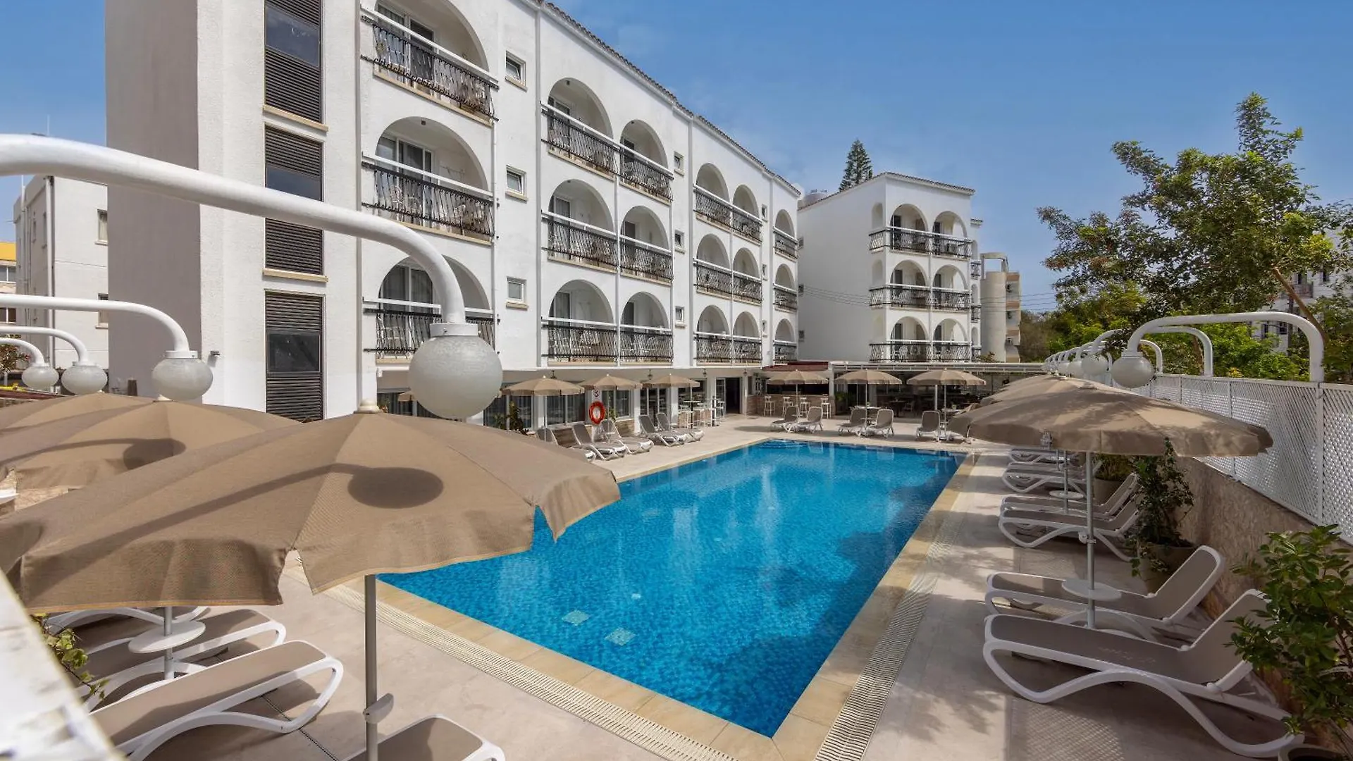 Hotel Cactus Lárnaca